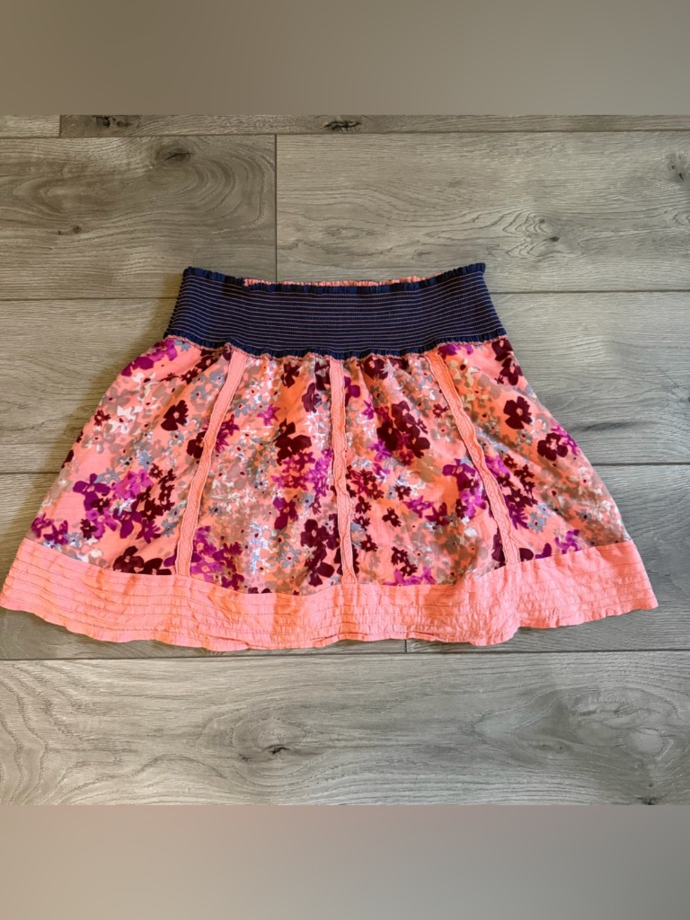 Free People Salmon Floral Mini Skirt with Navy Elastic Waist Size Small